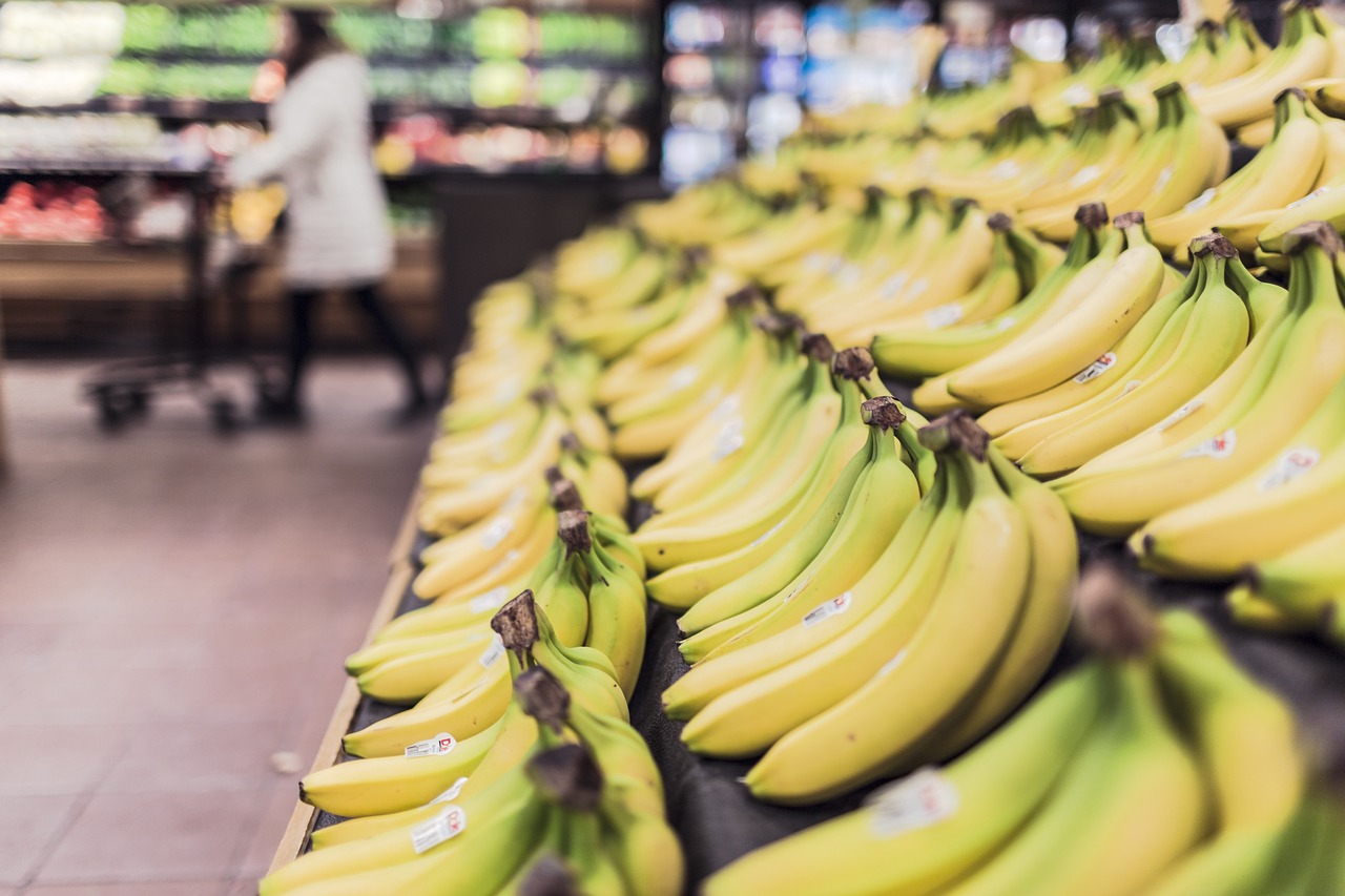 Brzi desert iz tave: Kolač s bananom i kakaom gotov za 5 minuta